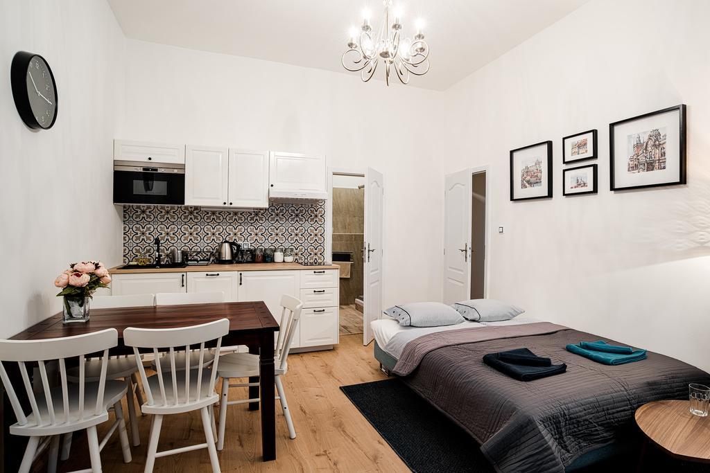 Apartment Gesse Brezinova Prága Kültér fotó