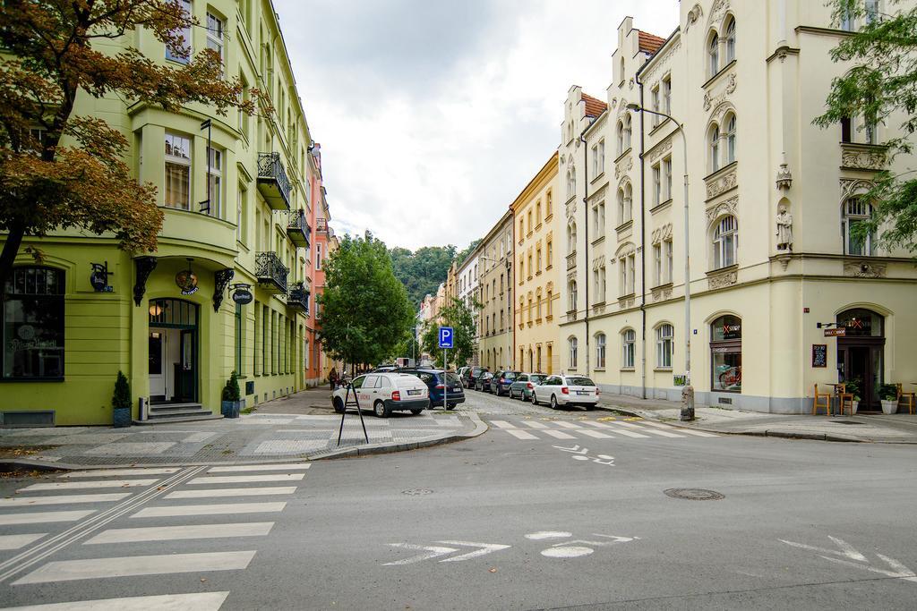 Apartment Gesse Brezinova Prága Kültér fotó