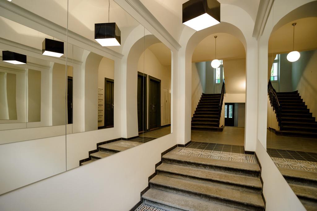 Apartment Gesse Brezinova Prága Kültér fotó