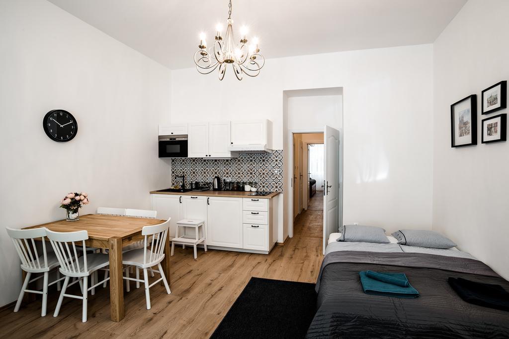 Apartment Gesse Brezinova Prága Kültér fotó